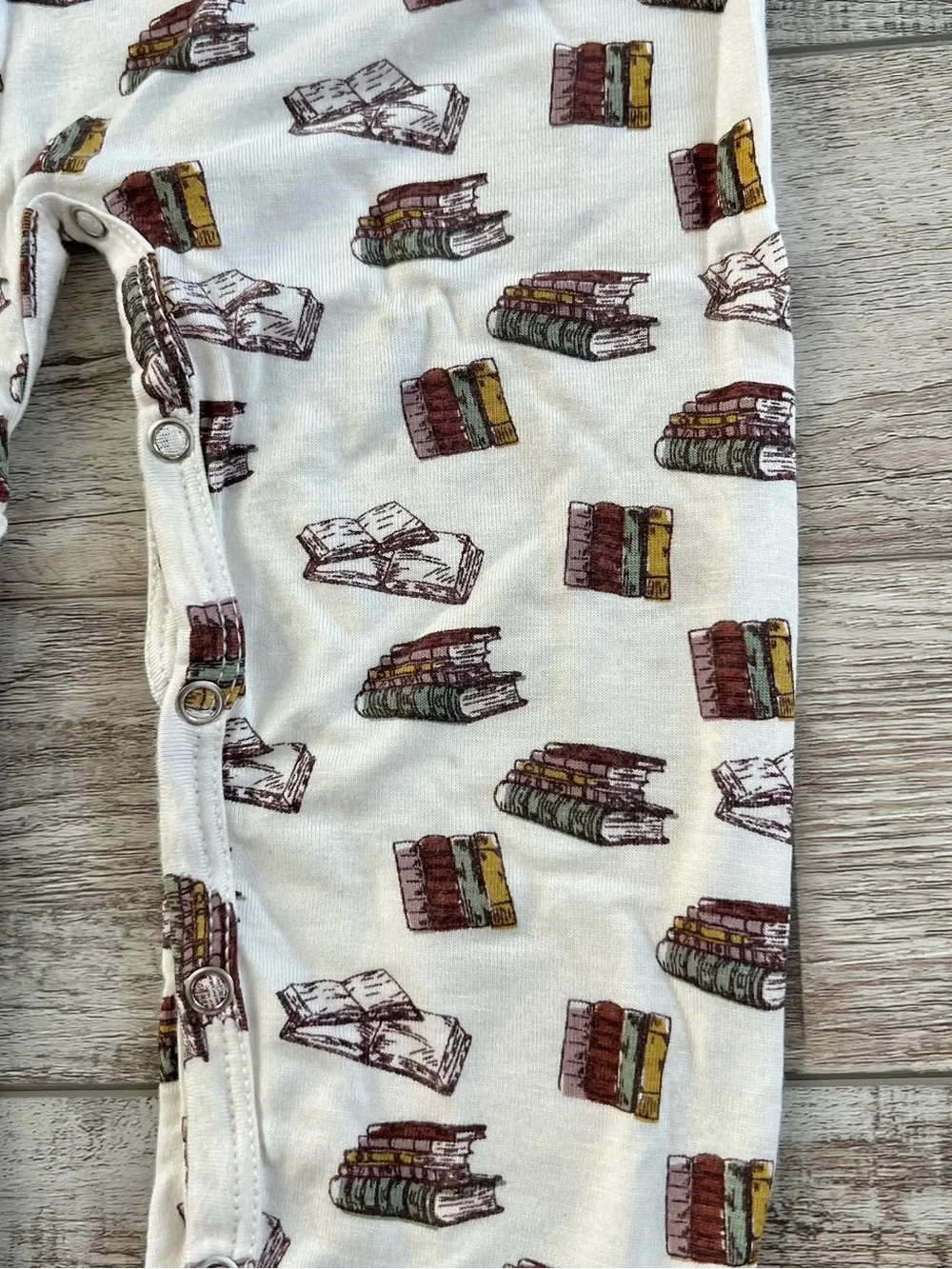 Kate Quinn Bamboo Sleeveless Union Sport Jumpsuit in Vintage Books Size 2T